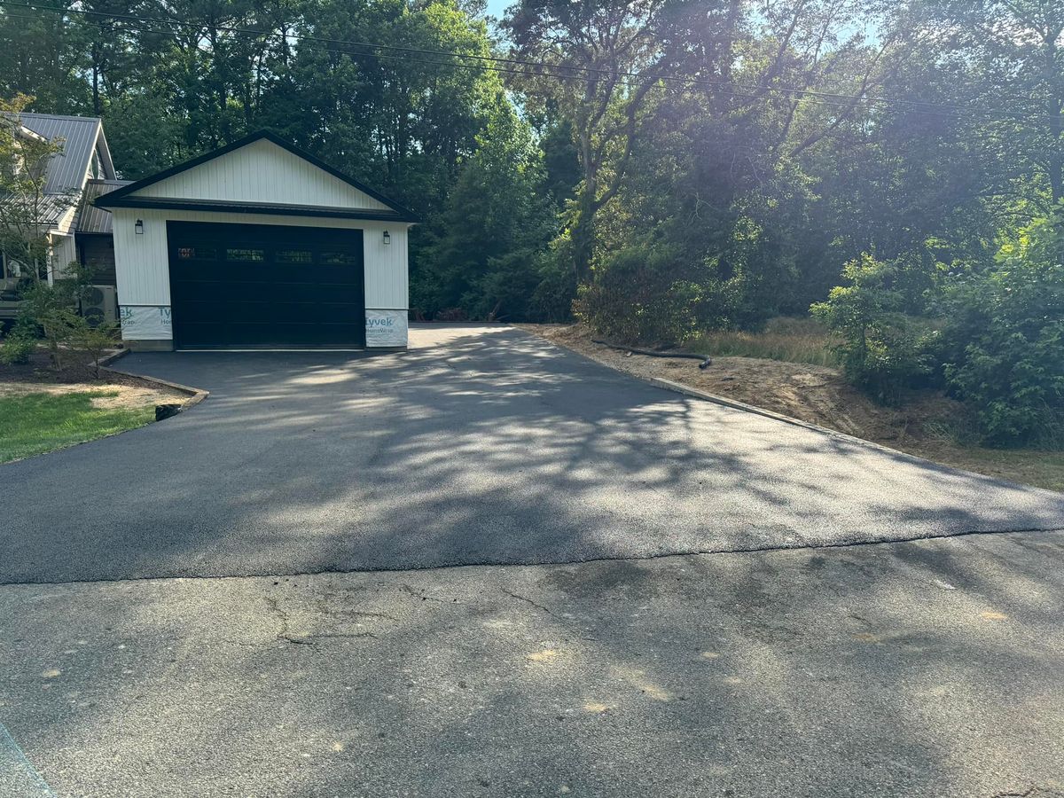 Asphalt Installation for O.C. Paving in Dagsboro, DE