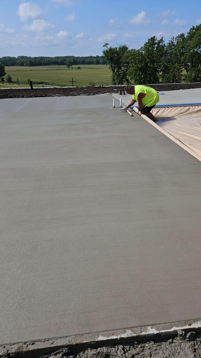 Concrete Repair for New Age Concrete in Perry, IA