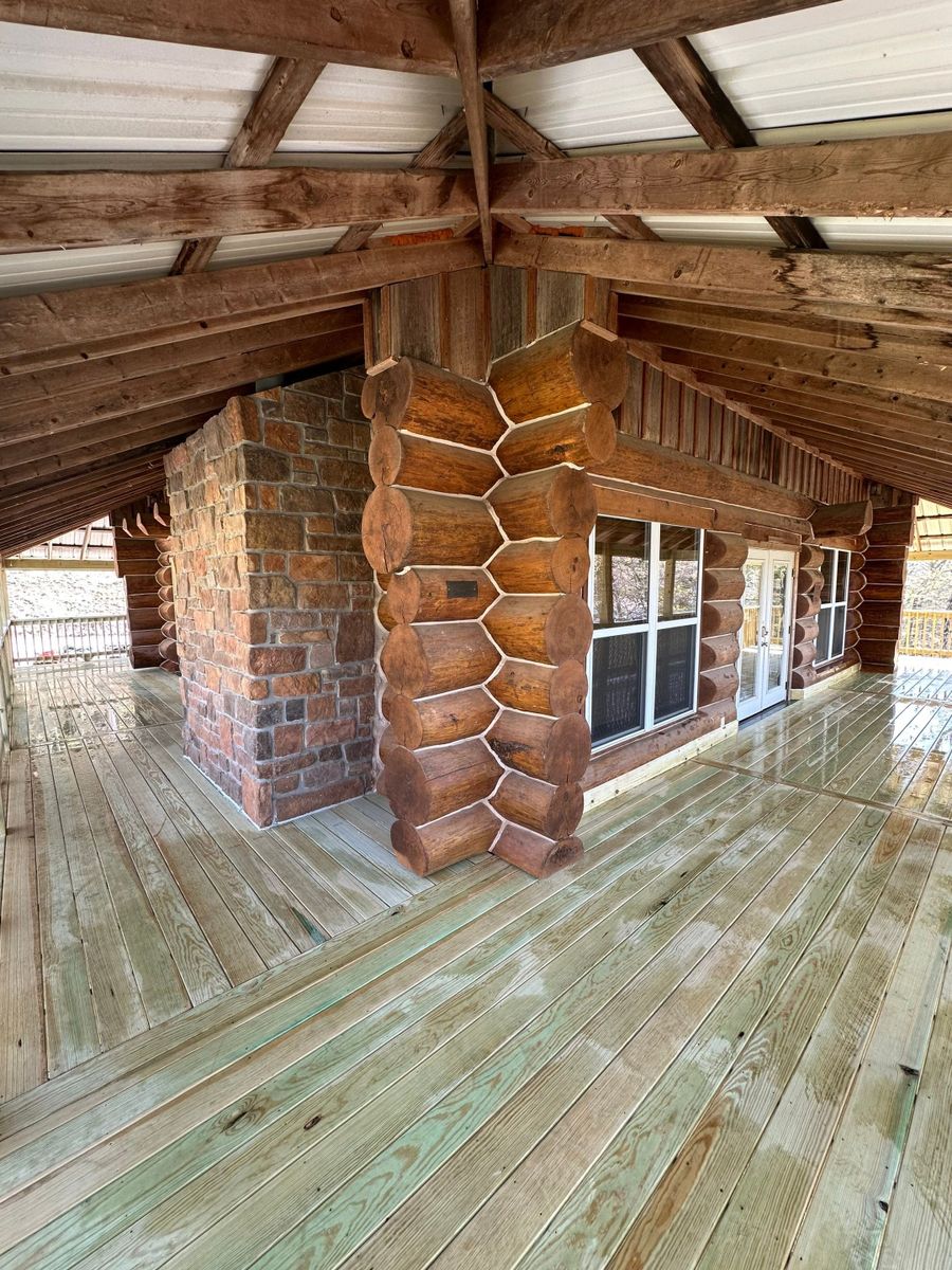Deck and Patio Construction for Natural State Deck Builders in Pea Ridge, AR