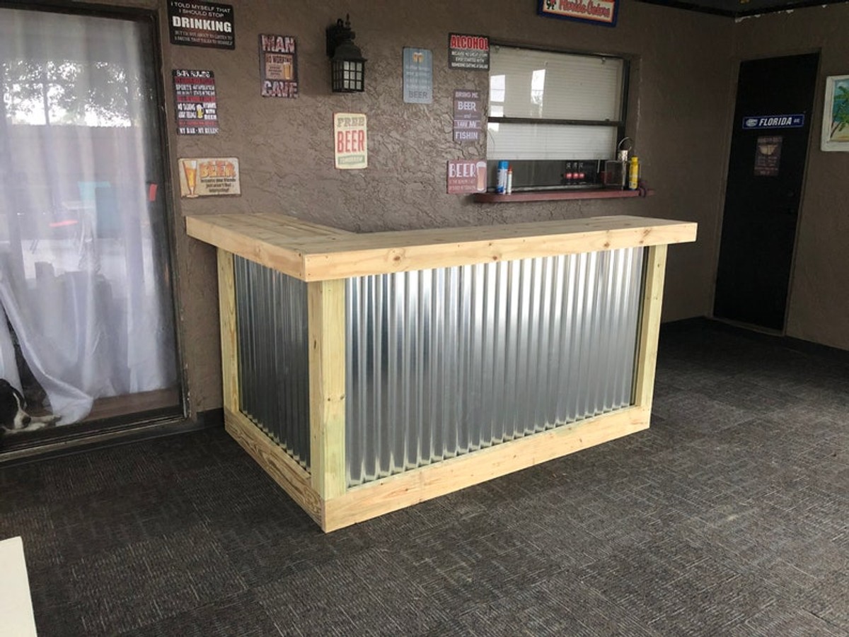 Pick Up Service for WOOD BAR  DESIGN in Fort Lauderdale, FL