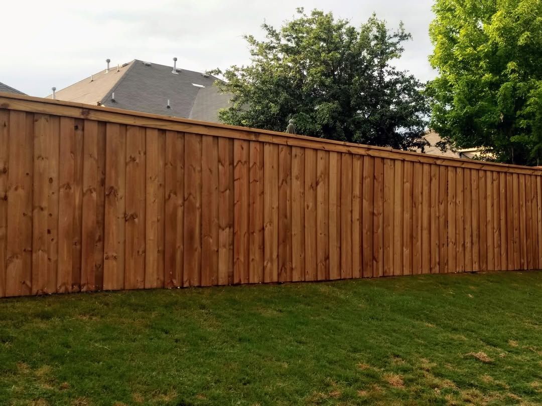Side by Side Fence built by Goad Fencing in the Dallas Fort Worth area