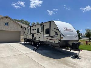 Our RV Cleaning service is perfect for keeping your recreational vehicle looking its best. We use the latest pressure washing and soft washing techniques to clean every nook and cranny, removing all the dirt, dust, and grime. for Patriot Window Cleaning LLC in Canyon Lake, TX