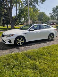 At our shop, we provide a full detail service that is professional and thorough. Our experts will clean every nook and cranny of your car, and will make sure that it looks and smells great. We also offer a range of optional extras, so you can get the level of service that you need. for D&M Detailing in Springfield, OH