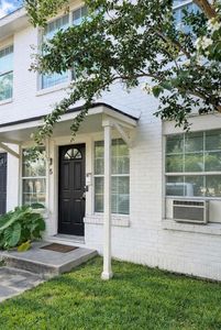 $850/month
For Rent

905 Oakhurst St, Houston, TX 77023 for Casa Antigua Realty in Houston, TX