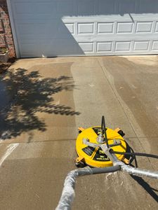 We provide Concrete Cleaning services to make your outdoor areas look fresh and new. Our experienced technicians use safe, effective methods to remove dirt, grime and mildew from concrete surfaces. for Splash Pro Pressure Washing LLC in  Winston-Salem, NC