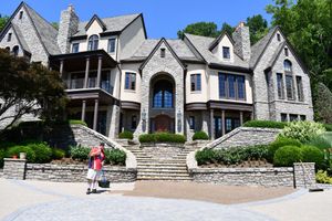 Revitalize your outdoor surfaces with our Aggregate Cleaning & Sealing service, enhancing durability while restoring natural beauty. Protect against weather damage and stains for a pristine look that lasts all year round. for Oakland Power Washing in Clarksville, TN