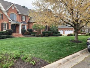 Enhance your garden's appeal and health with our mulch installation service, providing expert application to suppress weeds, retain moisture, and improve soil fertility for a thriving landscape all year round. for Green Horizon Lawncare in North Chesterfield, VA