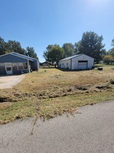 Our Gutter Cleaning service ensures clean and functional gutters, preventing clogs and leaks that can cause damage to your home's foundation and landscaping. for Stocker Lawn Care in  Portia, Arkansas