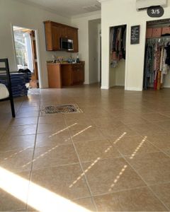 Our tiling service provides homeowners with beautiful and durable flooring options for their kitchens, bathrooms, and other areas of the home. Trust us to expertly install high-quality tiles that will enhance your space. for Flash Flooring in Tampa, FL