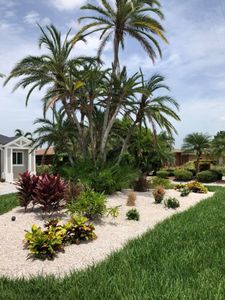 We provide a comprehensive landscape design service to create beautiful, functional outdoor spaces tailored to your individual needs. for Hefty's Helpers in Saint Petersburg,  FL