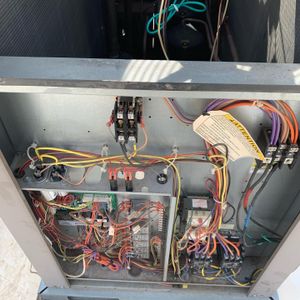 24/7 emergency HVAC service for commercial facilities experiencing system failures or urgent performance issues. We respond quickly to restore heating, cooling, and ventilation and keep operations running. for MLB Services LLC in Kershaw County, SC