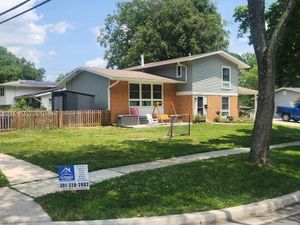 Enhance your home's curb appeal and protection with our expert siding installation and repair services, ensuring durable materials, precision craftsmanship, and an aesthetic upgrade that withstands environmental challenges efficiently. for Chrome Exteriors in Clarksburg, MD