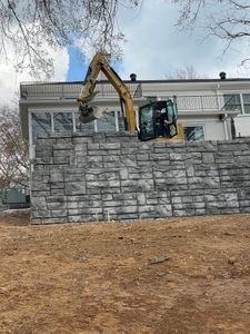 Our experienced excavating contractor provides top-notch residential and commercial excavation services to homeowners. We ensure precise foundation work and site preparation for any project with safety and efficiency as our priorities. for Strong Contracting in Lebanon, KY