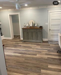 Our Flooring service offers homeowners an extensive range of flooring options for every taste and budget. From hardwood to carpeting, we have your home's floors covered. for Flash Flooring in Tampa, FL