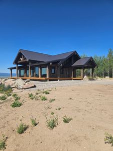 Clean lines, natural materials, and strong structural design define our mountain modern timber frame homes. These homes are built to match the beauty of Teton Valley while offering modern comfort and efficiency. for Hansen Construction & General Contractor in Teton Valley, ID