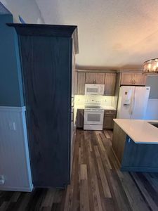 Our Kitchen Renovation service can give your kitchen a new look with updated cabinets, countertops, and appliances. We also offer flooring and tile installation to complete the transformation. for HG & Son Custom Interiors in Branson , MO