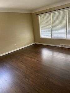 Moving is never fun or easy. The last thing you should have to worry about is cleaning. Let us transform your space back to mint condition so you can settle right in. for Creativity Cleaning LLC in Warren, MI