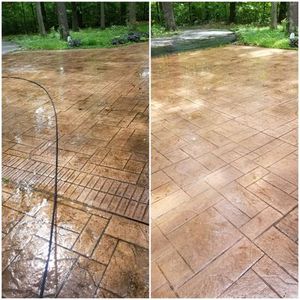 Pool decks, fountains, statues, and more, we'll leave them better than when they were originally made. for Marten Pressure Washing in Litchfield, IL