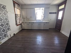 Our Move In / Move Out Cleaning service is perfect for those who are looking to get their home or office clean and ready for the next occupant. We will deep clean your space, removing all of the dirt, dust, and debris that has built up over time. for Family Hands Cleaning LLC in Lancaster, Ohio