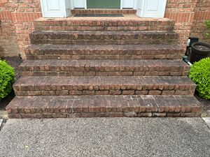 We use specialized techniques to safely and effectively clean bricks, restoring them to their original beauty. Our experienced technicians provide superior service! for 5 Star Hot Wash Services in Ashland, KY