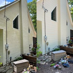 We can blast the weeds away from the spaces between bricks or stones on your retaining wall so it looks like the day you first built it. for Clean Slate Pressure Washing in Birmingham, AL