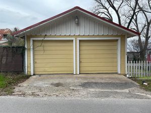 Our Exterior Remodeling service can improve the appearance of your home by adding new siding, trim, windows, or a roof. We also offer services such as deck installation and repairs. for Hunter Group Contracting in San Antonio, TX