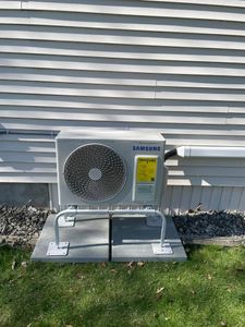 Our specialized Heat Pump System Repair service ensures that your heat pump operates efficiently and effectively, maximizing comfort while minimizing energy consumption - keeping your home cozy all year long. for Zrl Mechanical in Seymour, CT