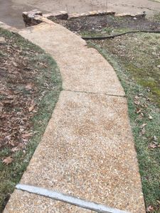 Our driveway and sidewalk cleaning service is perfect for homeowners who want to keep their property looking its best. We use high-pressure washing and soft washing to clean your driveway and sidewalks, removing all the dirt, grime, and stains. for BiG DAWG Pressure Washing CO. in Mayfield, Kentucky