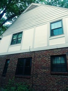 Our Exterior Painting service is perfect for homeowners looking to refresh their home's exterior! Our team of experienced painters will work diligently to complete your project on time and within budget. for Wall Wizard Painting in Cincinnati, OH