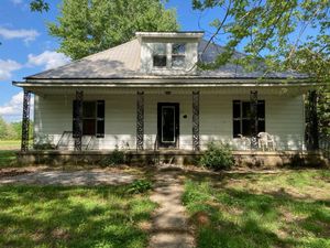 Our expert roofing installation service ensures durable, high-quality roofs built to withstand the toughest weather conditions. Trust our skilled team for reliable installations that enhance your home's safety and curb appeal. for Diamond P Roofing & Construction in Greenville, KY