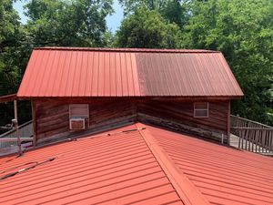 Our Roof Cleaning service will safely and effectively clean your roof using a low-pressure rinse. This service is ideal for removing streaks, dirt, moss, and algae from roofs. for X-Stream Pressure Washing and Roof Cleaning in Sandersville, GA