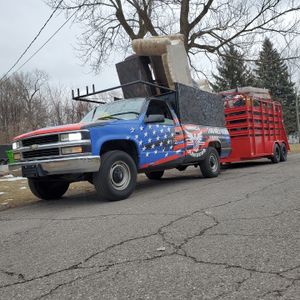 Moving out of an apartment or just need to get rid of something? No problem, give us a call! for 'Merica JunkBoss LLC in Northwest Indiana, IN