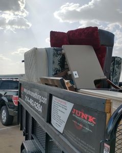 Our Mattress Removal service offers hassle-free and efficient removal of old mattresses from your home, making room for new ones while ensuring proper disposal and recycling practices. for Junk Something llc in Dallas, TX