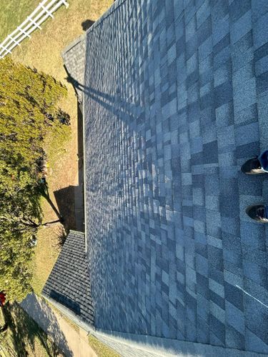 Roofing Installation for Royalty Contracting Roofing in Saginaw, TX