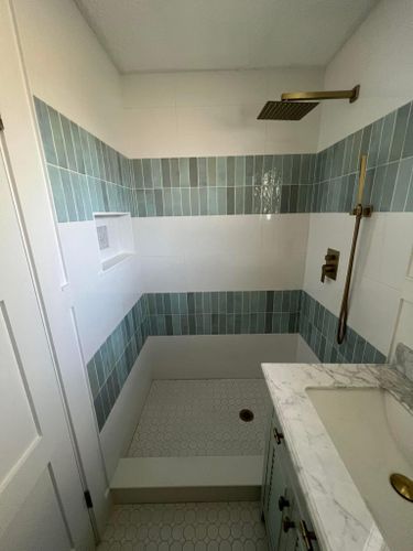 Bathroom Renovation for Royal Palm Floors & More in Summerfield, FL