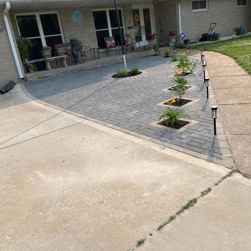 Landscape Installation for VQ Land & Stone in St. Louis, MO