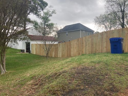 Wood Fencing for Sea Level Fence in Virginia Beach, VA