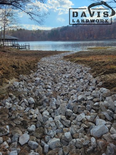 Dirt Work for Davis Landworx in Clanton,  AL