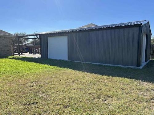Metal Carports for Superior Painting and Metal Solutions in McAllen, TX