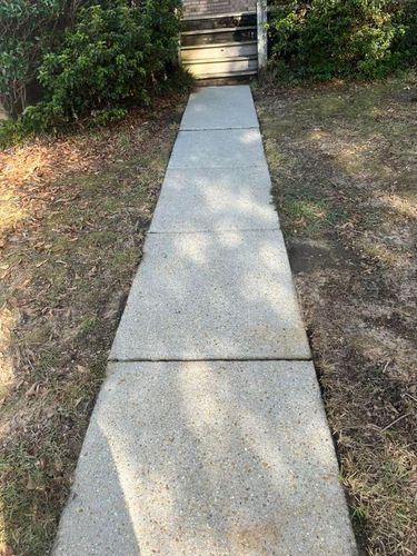 Fall and Spring Clean Up for All-Star Lawn Care & Soft Washing in Mobile, AL