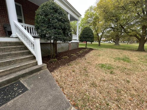 All Photos for Eddie’s Lawn Care in Chesapeake, VA