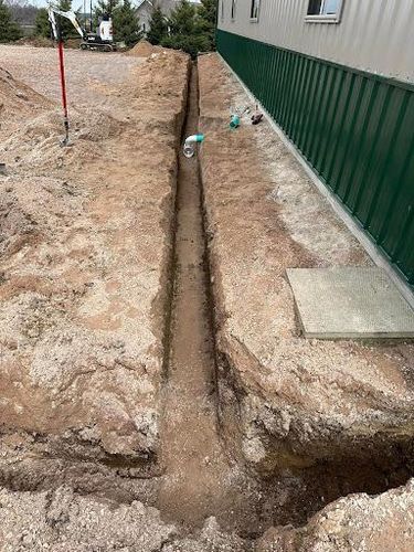  for 608 Earthworks in Marshall, WI