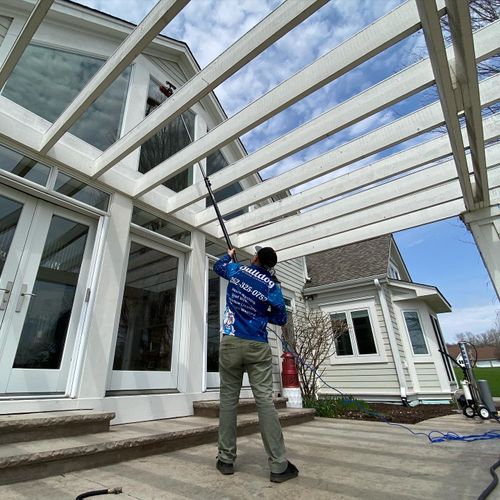 Window Cleaning for Bulldog Window Cleaning in Walworth County, Wisconsin