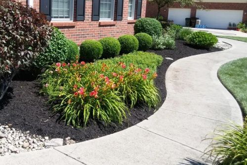Tree And Shrub Maintenance for K&R Landscaping - Residential in Hamilton, OH
