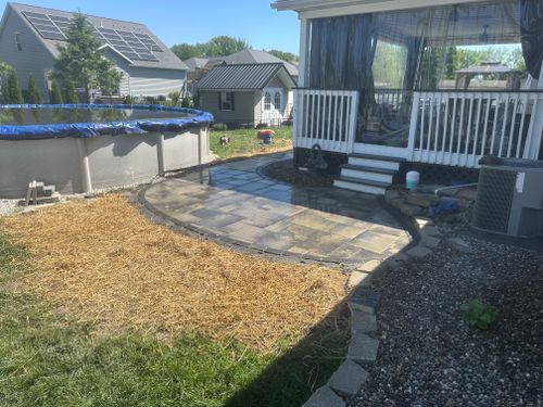 Landscape Installation for Mayfield Landscaping in Staunton, IL