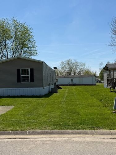 All Photos for Gullion’s Lawn and Landscaping in DeMossville, KY