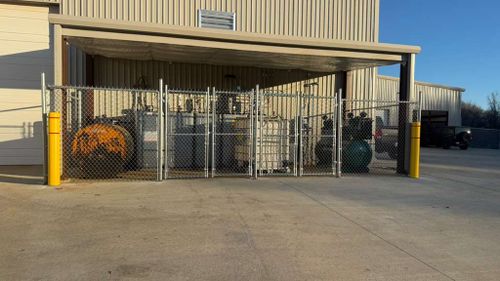  for JR Fences in Dallas, TX