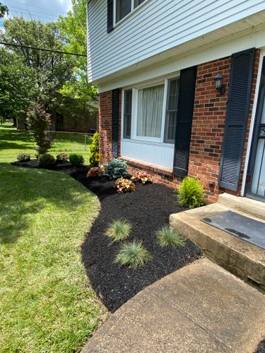 Mulching for Castle JR Landscaping & Painting LLC in Cincinnati, OH