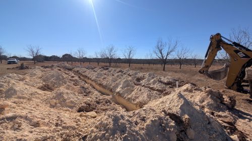 Excavation for Hartcraft Septic Systems LLC in Fredericksburg,  TX