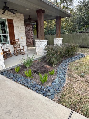 Lawn Maintenance for Texas Lawn & Sprinkler Co. in Houston, TX